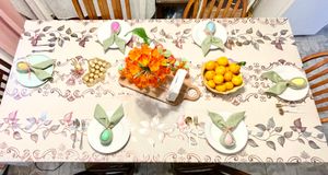 Simple Bunny Napkin Table